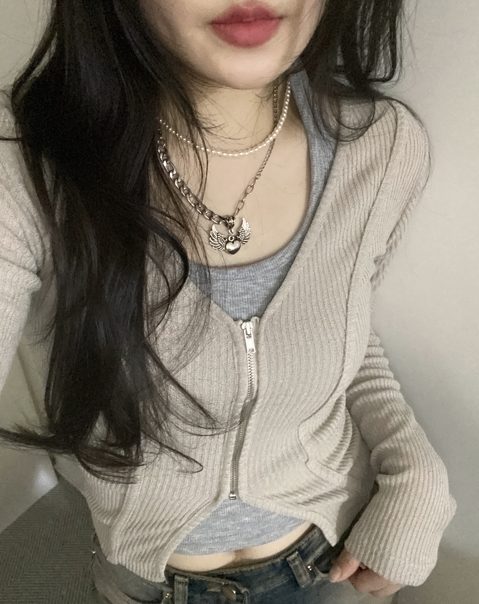 루루서울 nude pin tuck zip up 누드 핀턱 집업 위시버킷