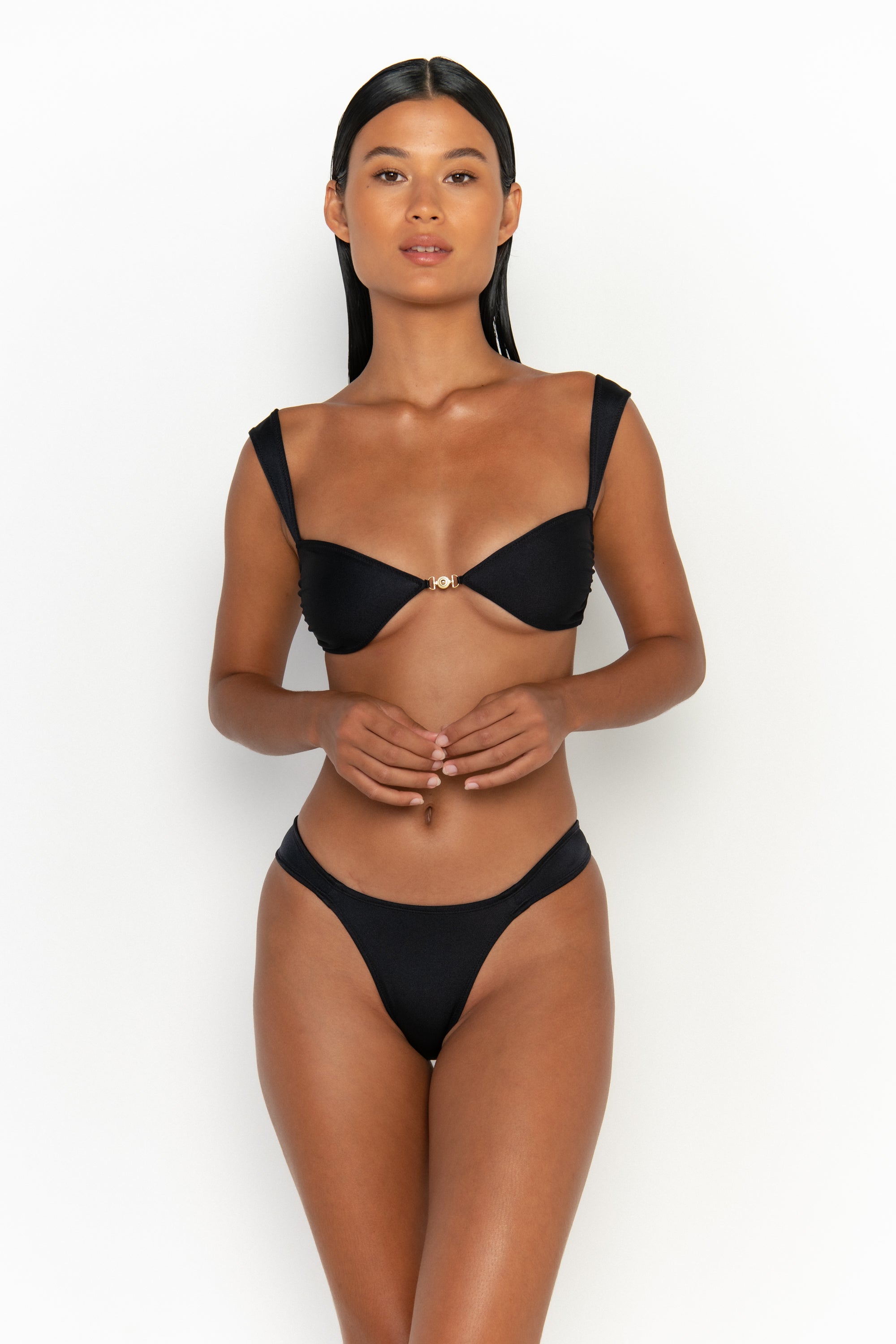 소멀스윔 SORIYA Nero Balconette Bikini Top L 위시버킷