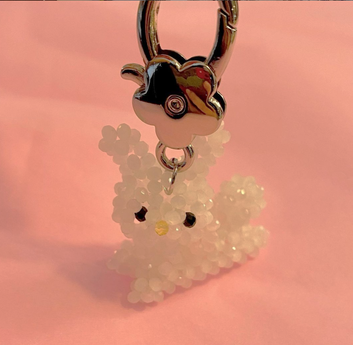  swingset white rabbit key ring 