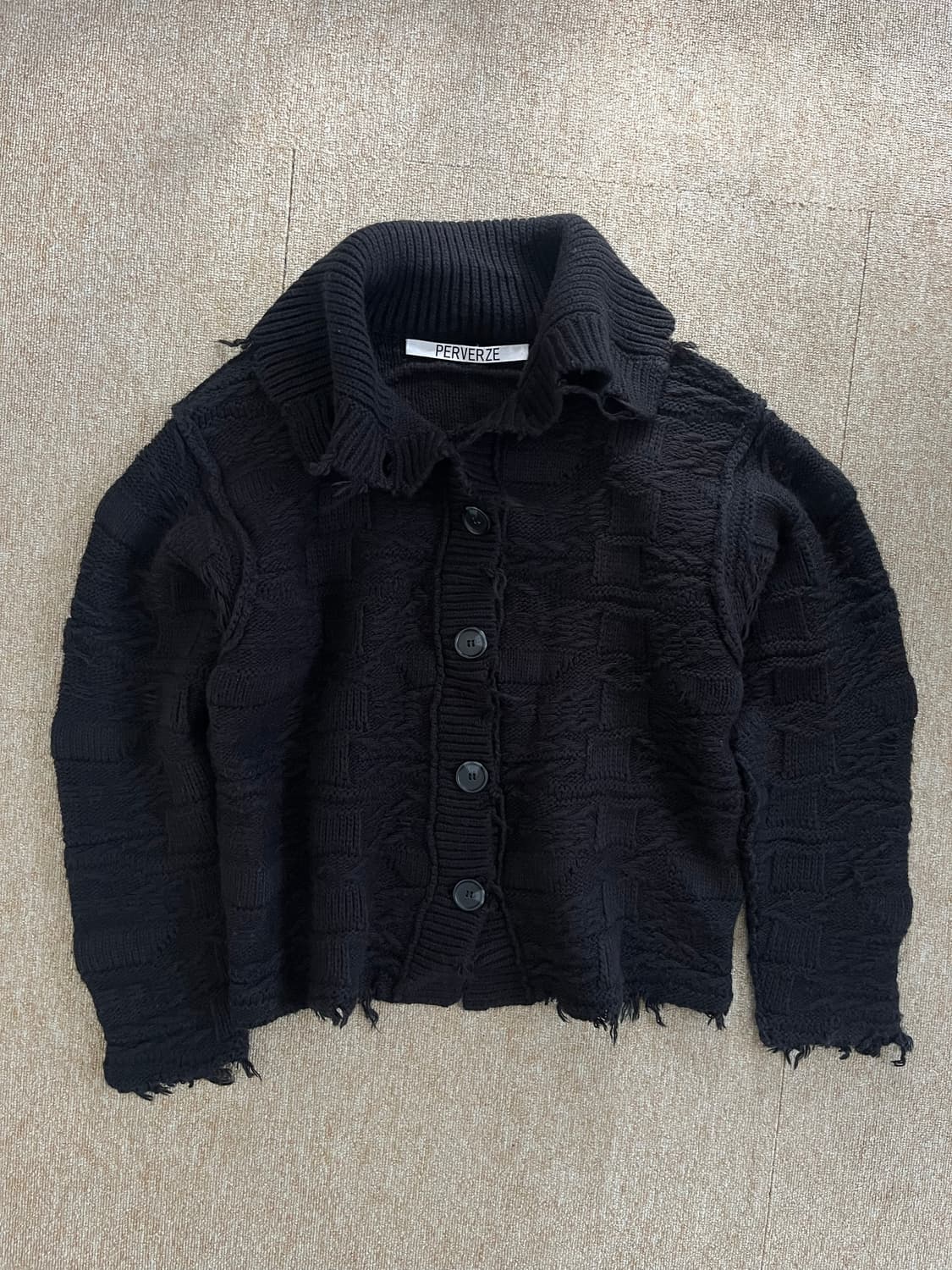 퍼버즈 PERVERZE [PERVERZE] Gradient Stripe Top and Scarf - Green