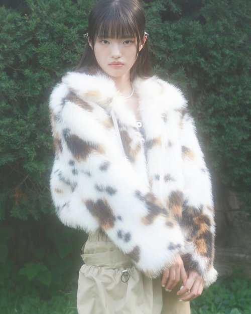 지제뮤지엄 MIXED CAT FUR JACKET (WHITE) 위시버킷