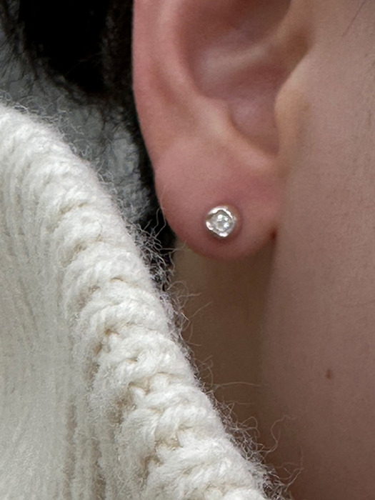 플릿 FLIT SAND TEXTURE EARRING (CZ) - 위시버킷
