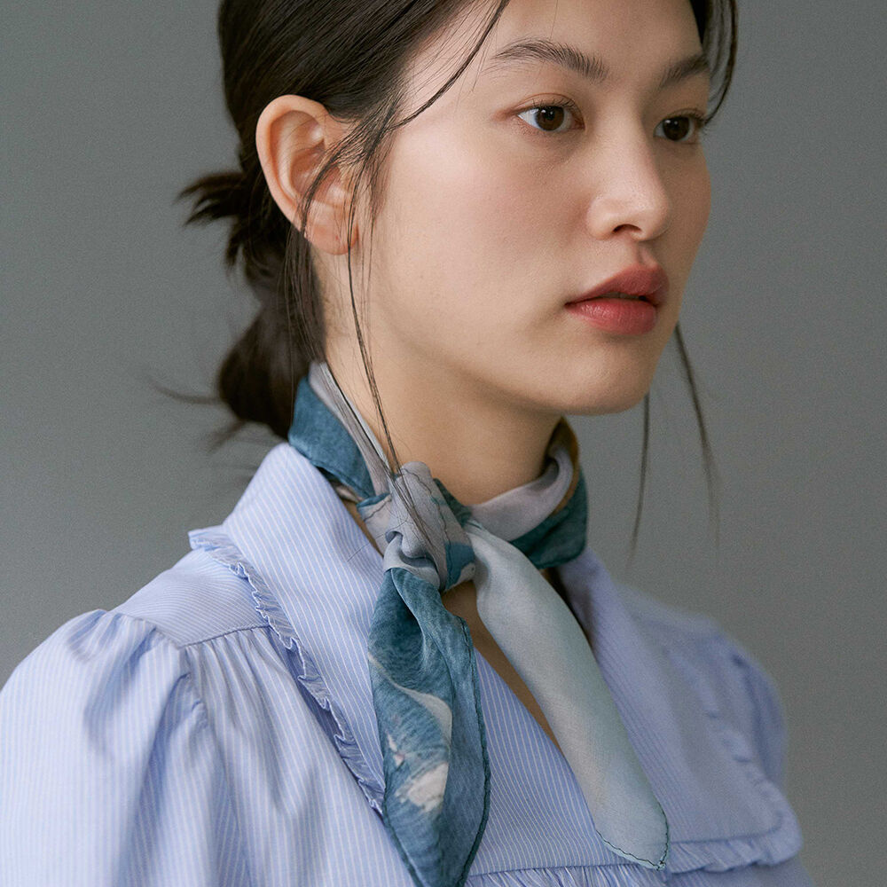 voyage-silk-scarf
