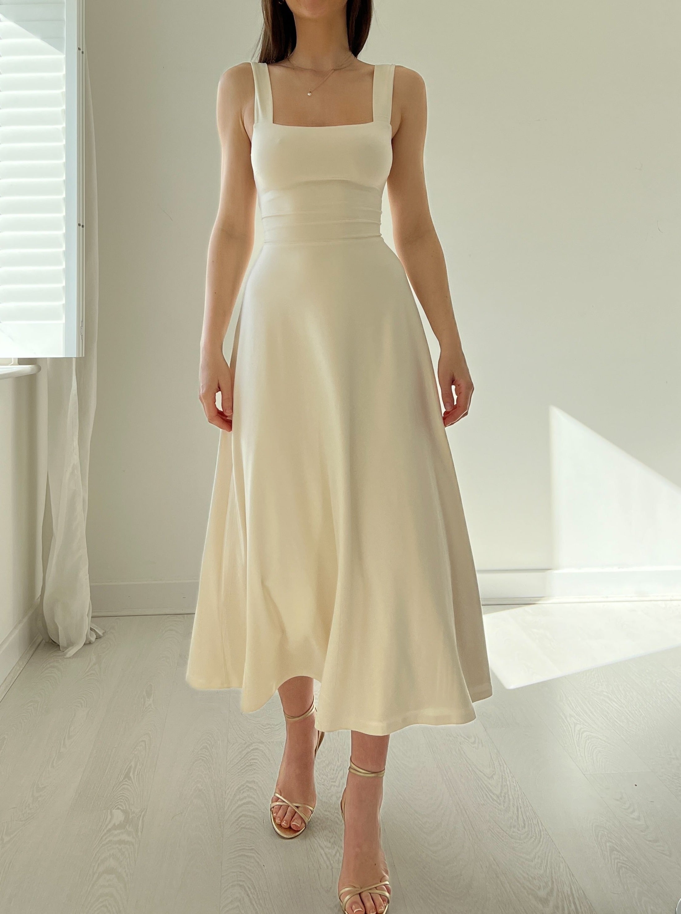 AYM Audrey Midi Dress in Organic Bamboo - M / Natural -