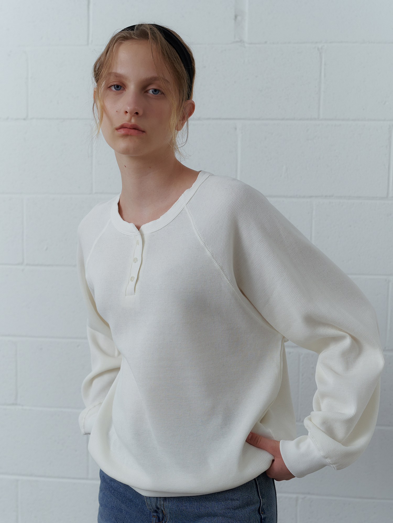 유라고 Waffle button sweatshirt - 위시버킷