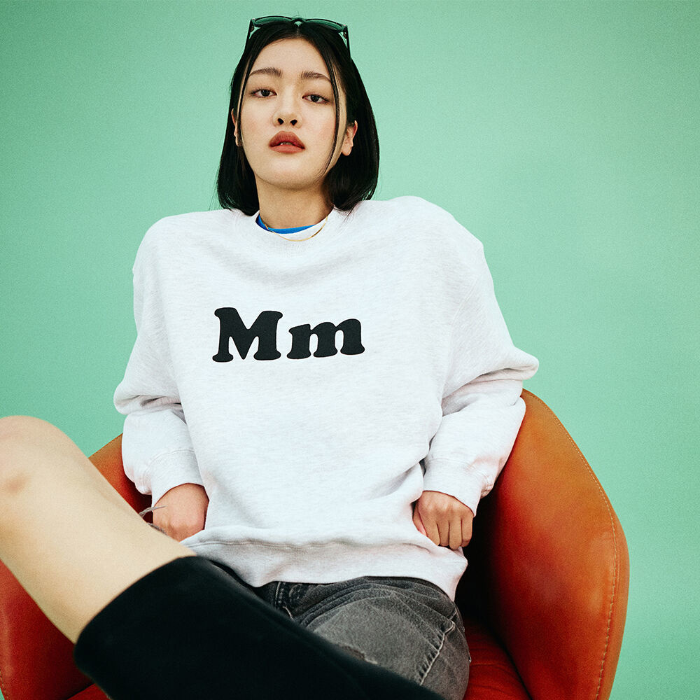 ★MMLG★ Mmlg Mm FAMILY SWEAT ASH GREY MMLGBC2T007 Mmlg] Mm FAMILY SWEAT (ASH GREY) - 감도 깊은 취향 셀렉트샵 29CM