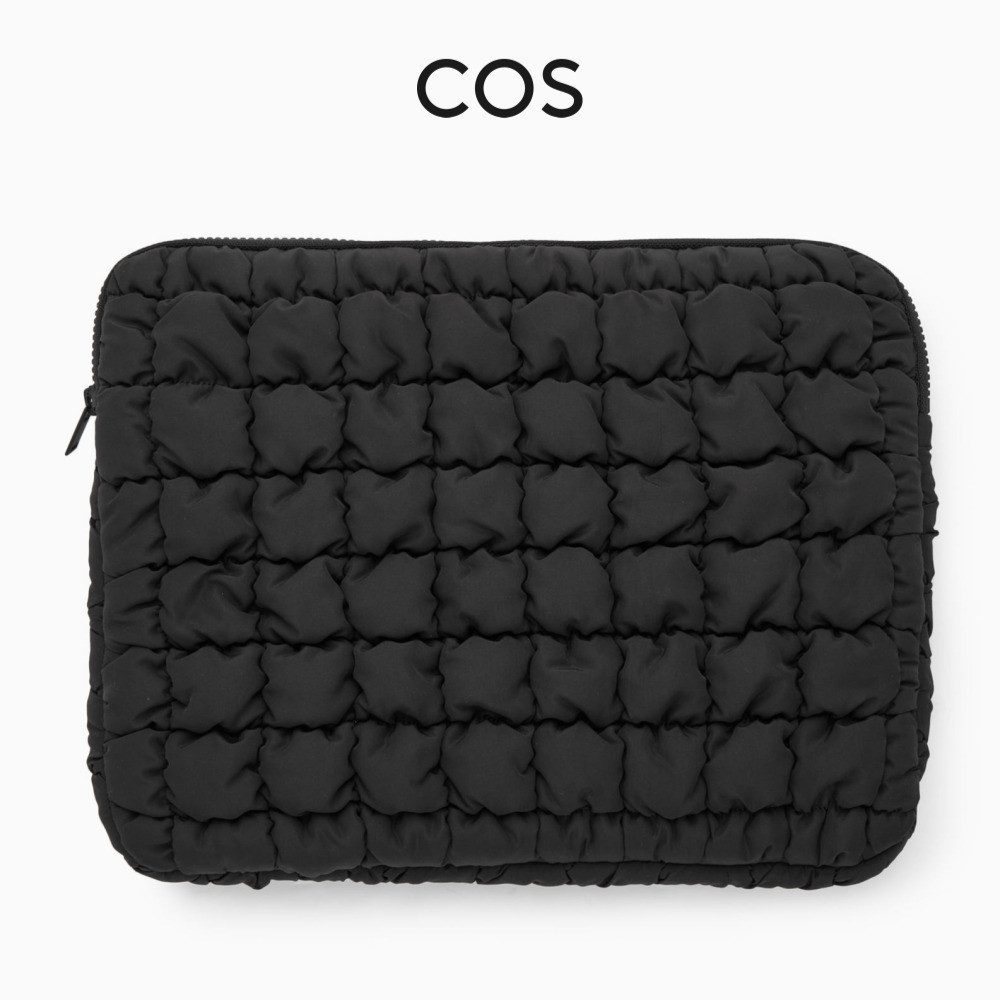 코스 COS 일본 코스 QUILTED LAPTOP CASE 구름백 노트북 파우치 - 위시버킷