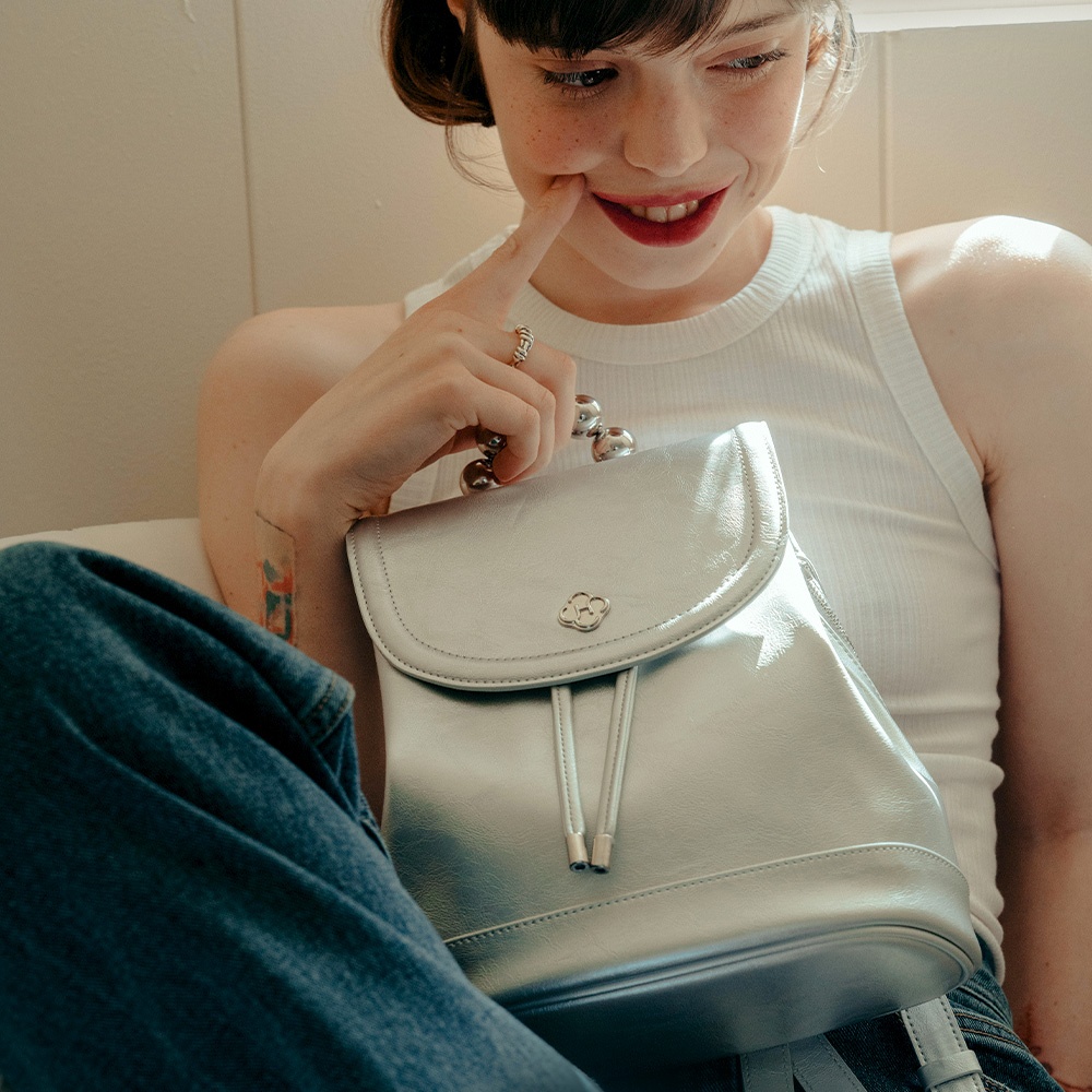 히어리 Ari Beads Backpack 아리 비즈 백팩 (3col) - 위시버킷