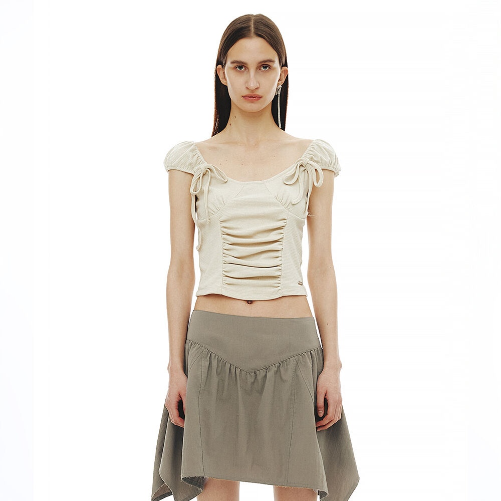 세릭 CREASE SHIRRING HALF TOP / BEIGE - 위시버킷