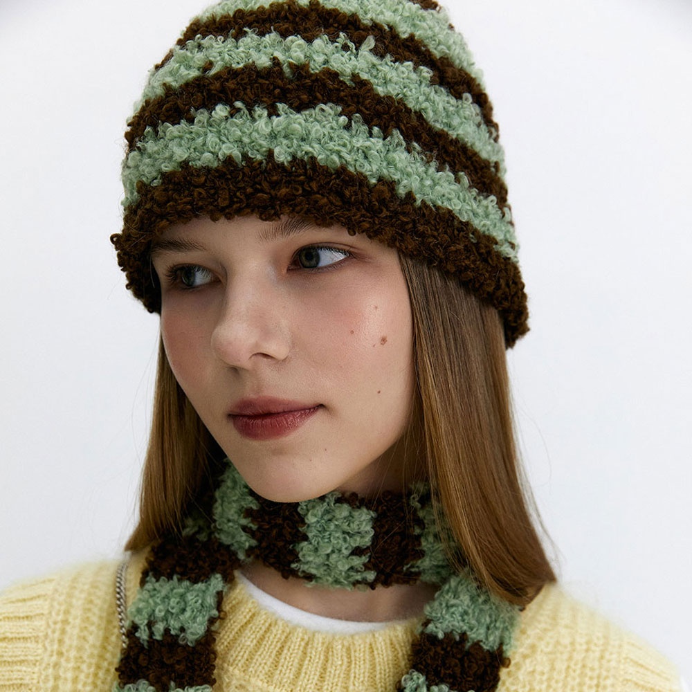 curly-stripe-beanie-mint