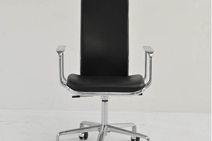 Supporto task chair Clearance