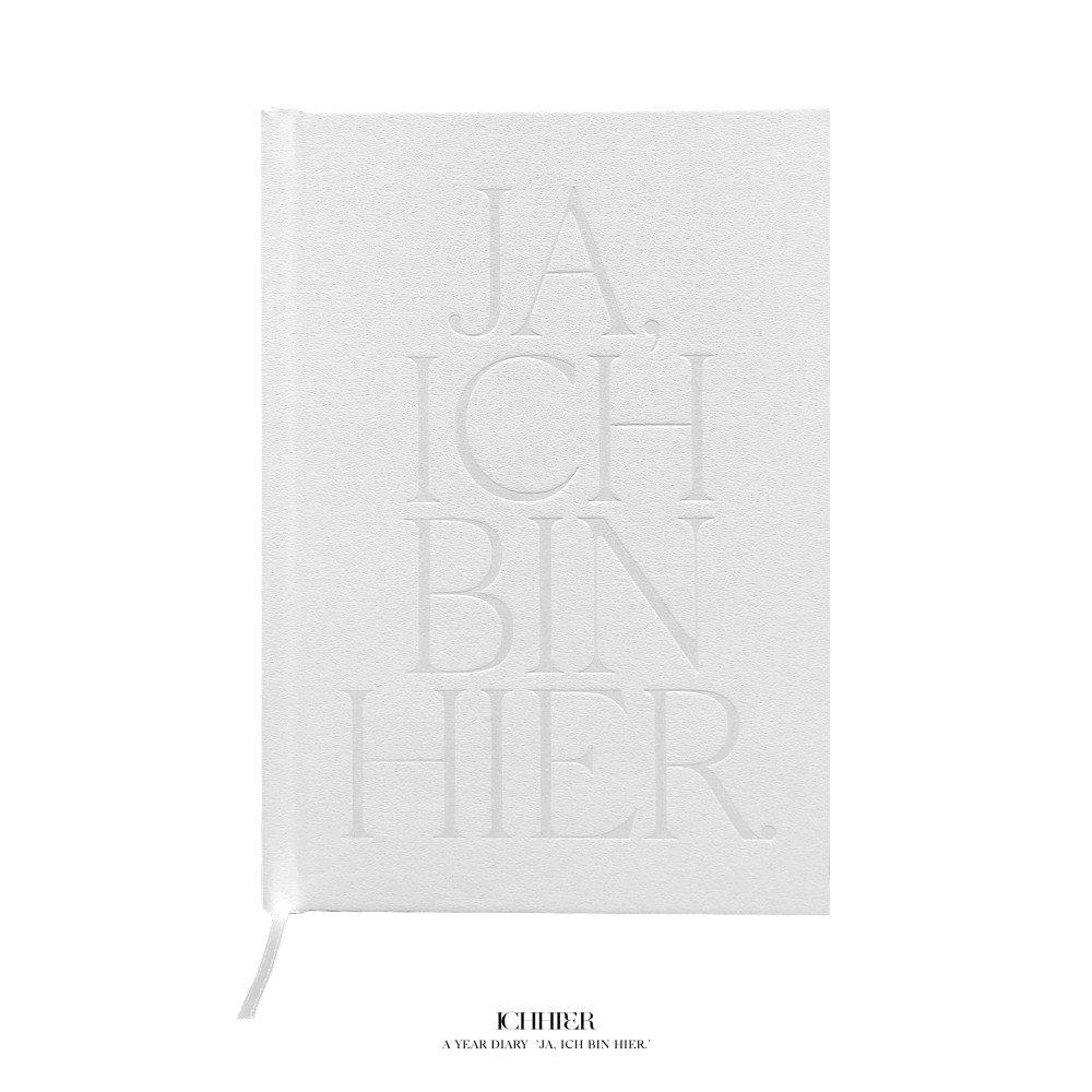 b-grade-a-year-diary-ja-ich-bin-hier