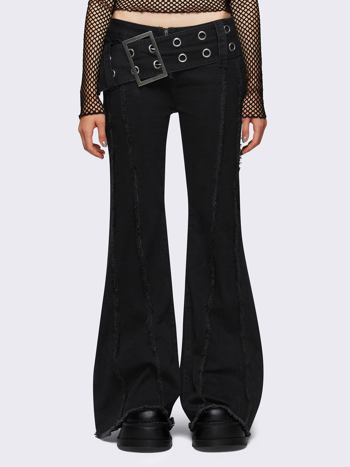 밍가 Gia Belted Flare Jeans - 24" / Black - 위시버킷