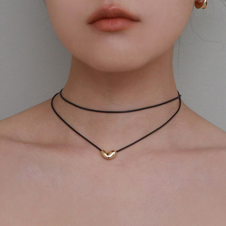 激安通販専門店 STRONG VOID LEATHER NECKLACE OUR's ストロング