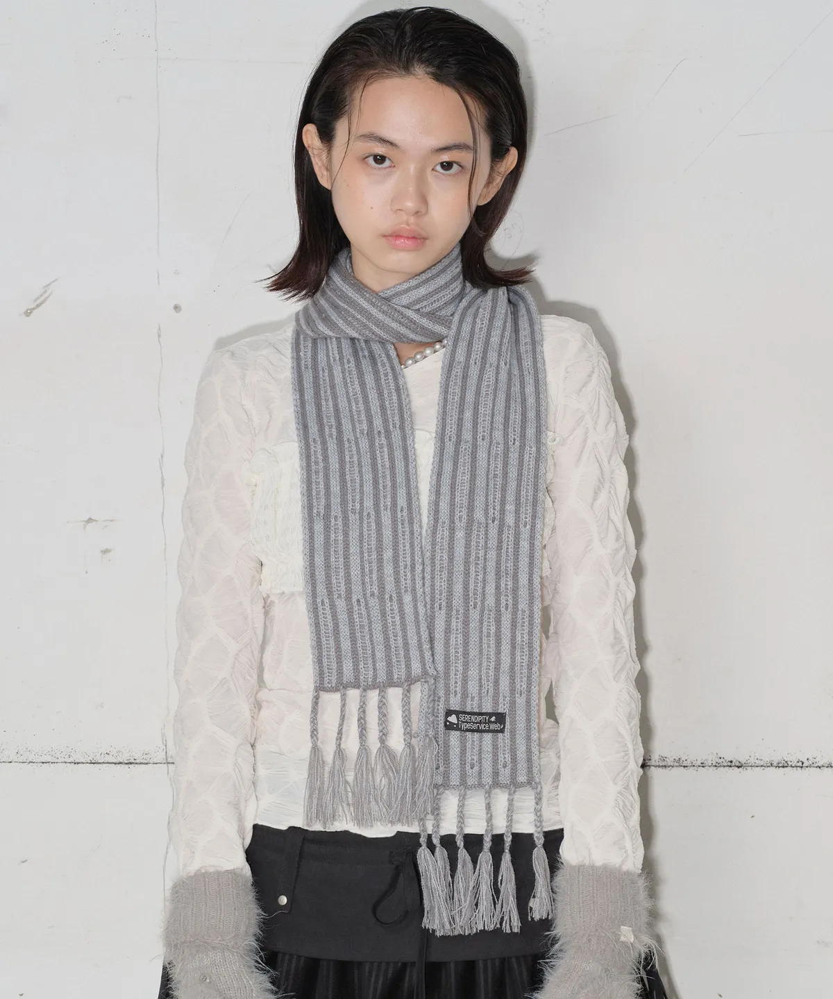 타입서비스 타입서비스(TYPESERVICE) Ribbed Tail Muffler [Black] - 사이즈 & 후기 | 무신사 ...